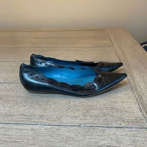 Marc Jacobs Black Scalloped Flats - size 9.5